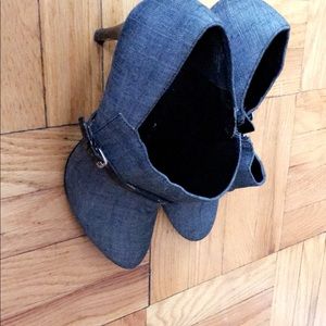 Nine West Designer Women’s Gray Heels